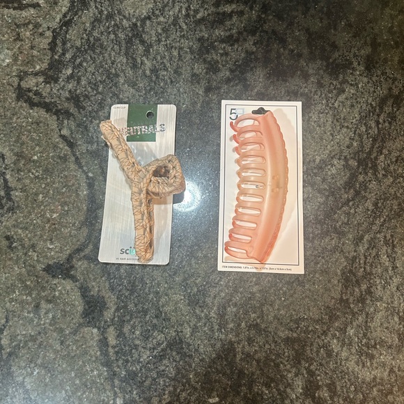 scunci Accessories - Scunci Hair Clip and 5b style Peach Hair Claw clip  duo